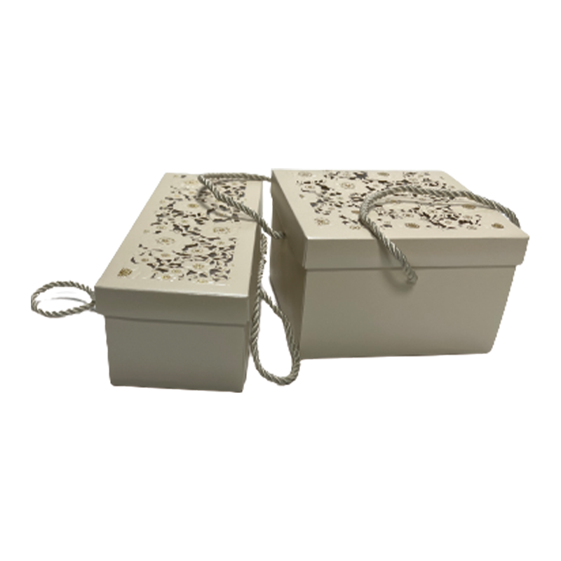 HAOXUAN Hollow carrying case Birthday gift packaging box square gift box minimalist small fresh gift box