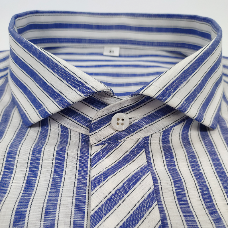 CHENJI Shirt with blue stripes on white background